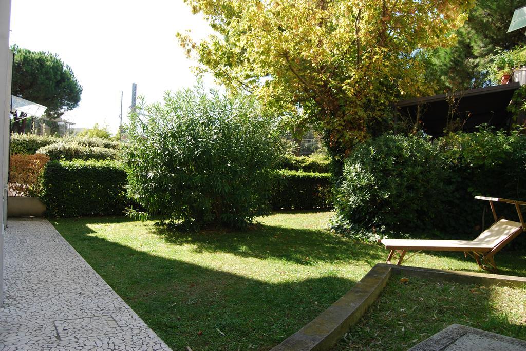 Ceccarini Suite Riccione Ngoại thất bức ảnh