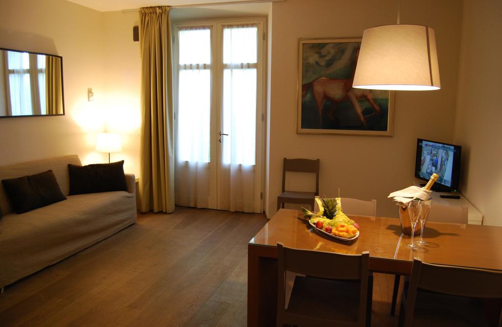 Ceccarini Suite Riccione Ngoại thất bức ảnh