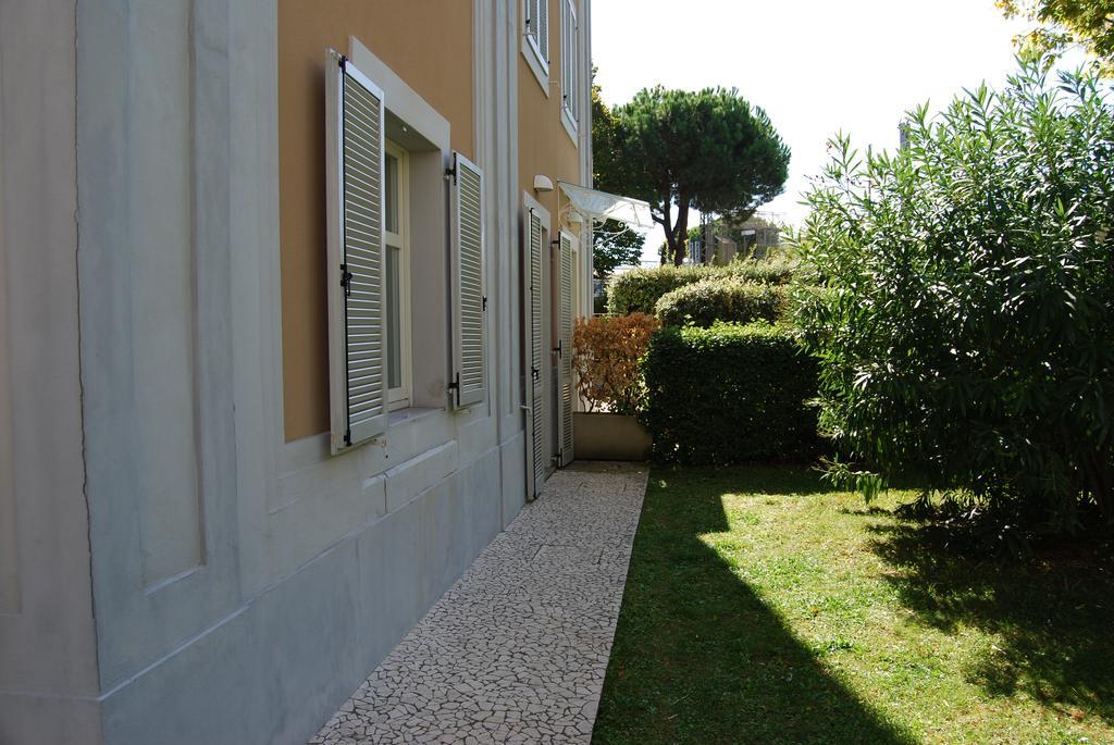 Ceccarini Suite Riccione Ngoại thất bức ảnh