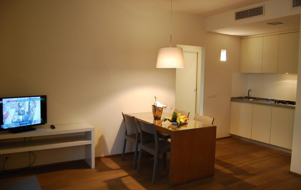 Ceccarini Suite Riccione Ngoại thất bức ảnh