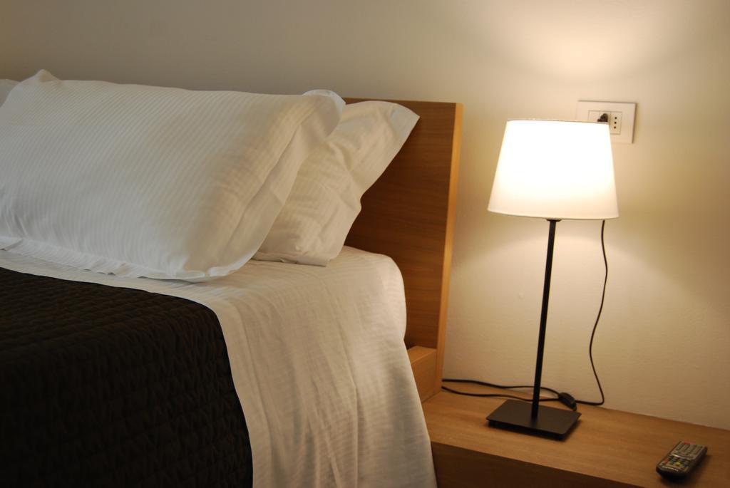 Ceccarini Suite Riccione Ngoại thất bức ảnh