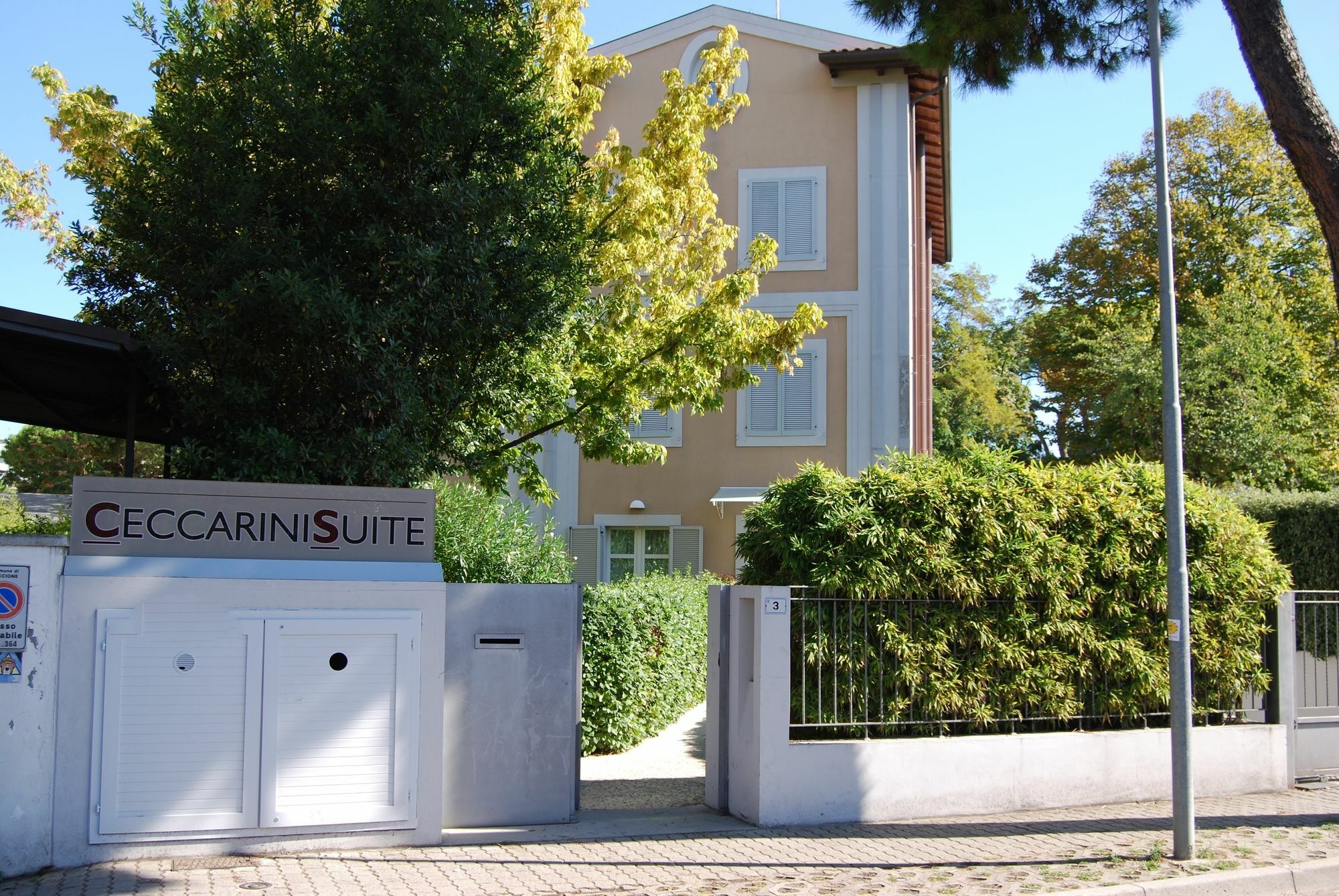 Ceccarini Suite Riccione Ngoại thất bức ảnh