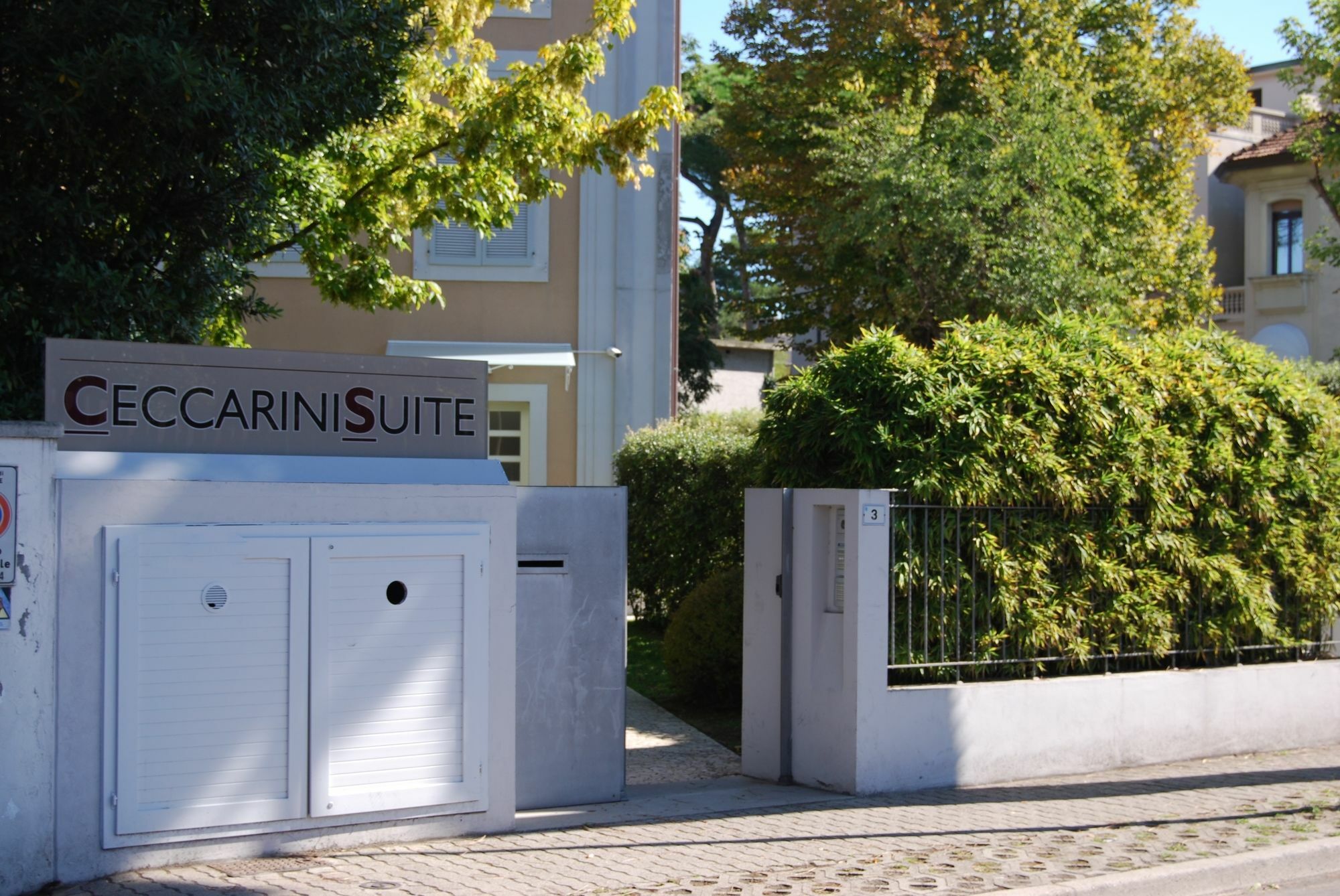 Ceccarini Suite Riccione Ngoại thất bức ảnh